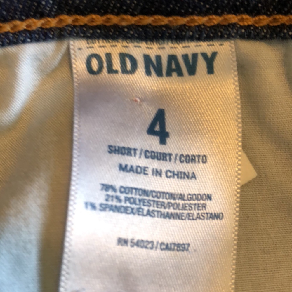 Old Navy The Diva Short Size 4 - Picture 3 of 5